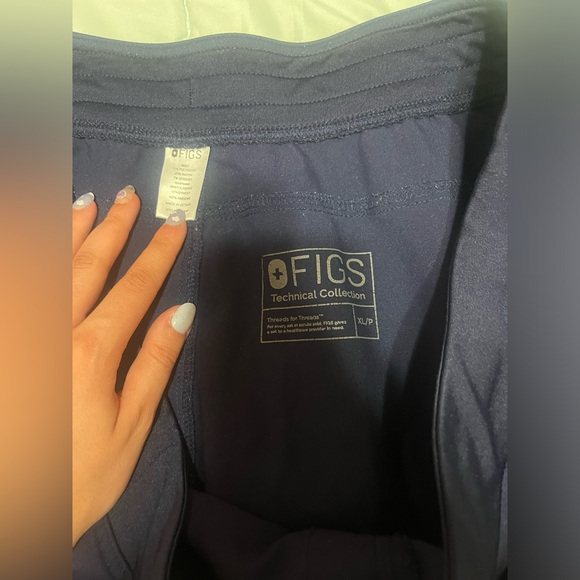 Figs scrub pants - Picture 1 of 3